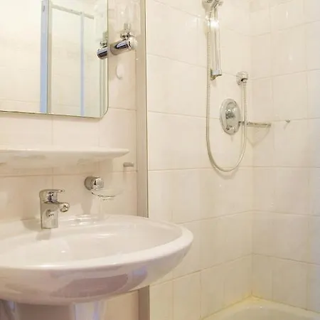 Kurhotel Kaiser Hotel 3*